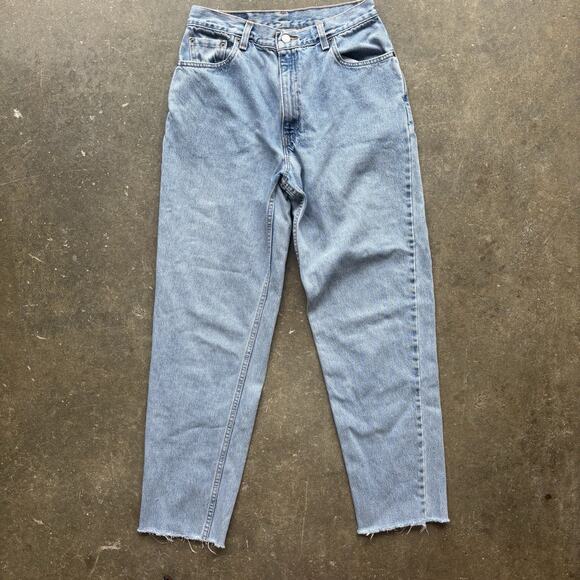 Levi's 550 Vintage 90’s Mom Jeans Light Wash Made In USA Relaxed Fit Cut 28x30 - Picture 1 of 12